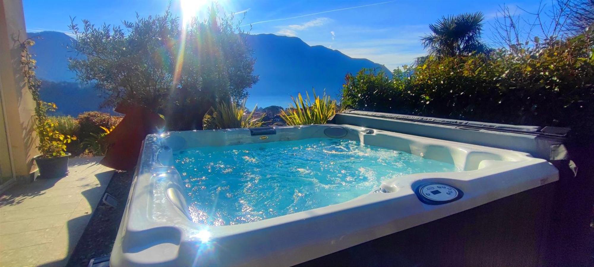 Magic Garden With Jacuzzi-Pool And Luxury Lake Como View Lenno Exteriör bild
