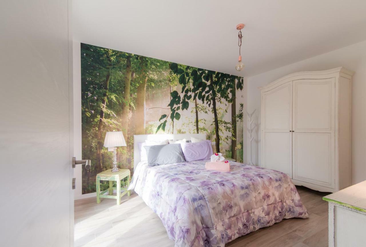 Magic Garden With Jacuzzi-Pool And Luxury Lake Como View Lenno Exteriör bild